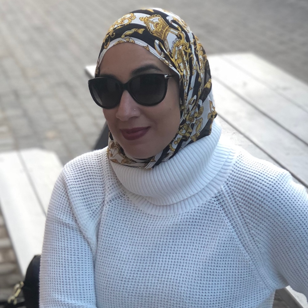 Meet your Posher, Yasmeen